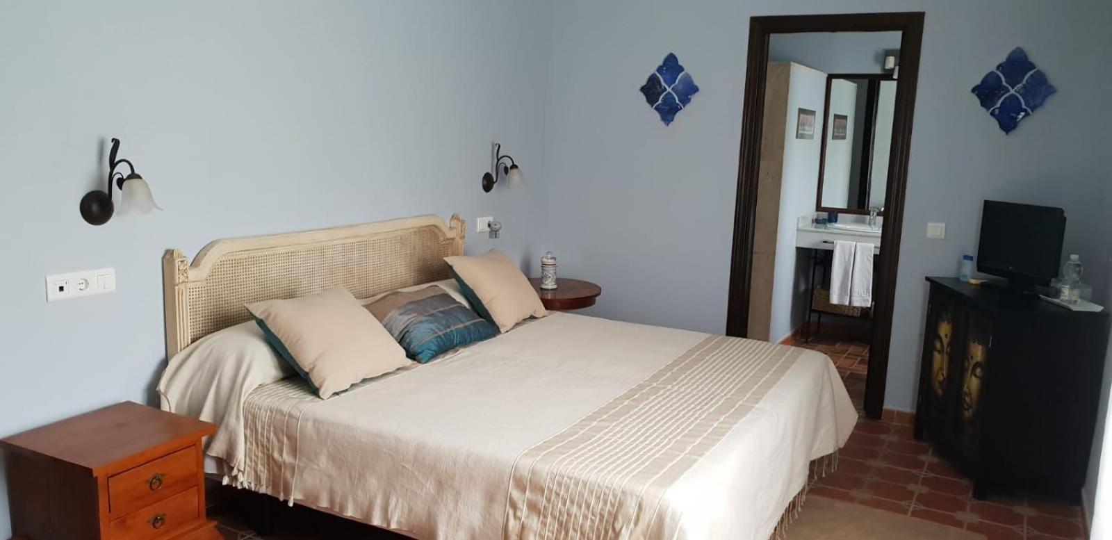 Hotel Cortijo De Salia Alcaucín Δωμάτιο φωτογραφία