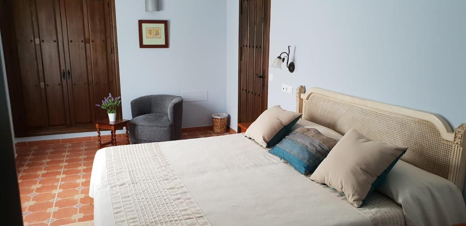 Hotel Cortijo De Salia Alcaucín Δωμάτιο φωτογραφία