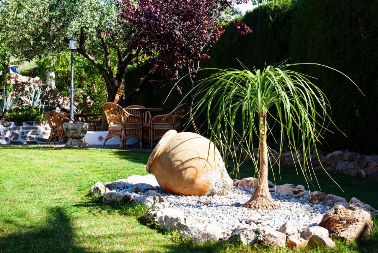 Hotel Cortijo De Salia Alcaucín Εξωτερικό φωτογραφία