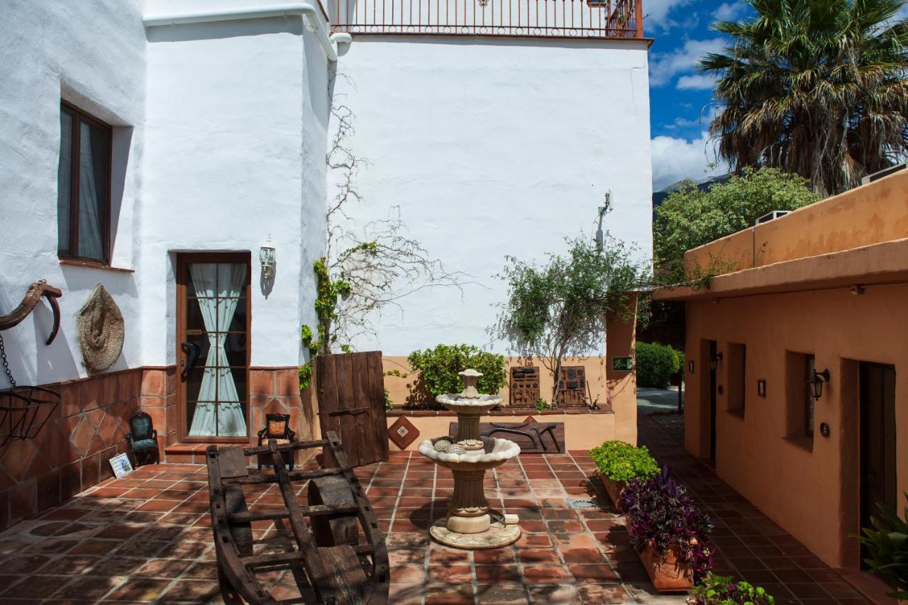 Hotel Cortijo De Salia Alcaucín Εξωτερικό φωτογραφία